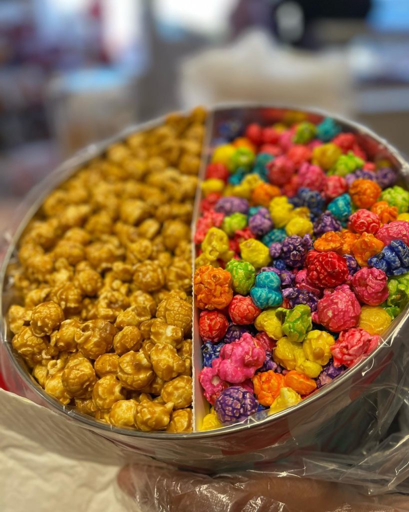 Zion popcorn tub with caramel and tri-color popcorn